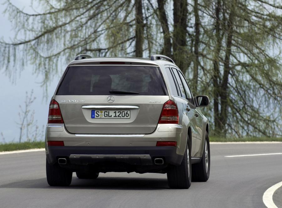  Mercedes-Benz GL-Class 2007 года  (фото 45 из 247)